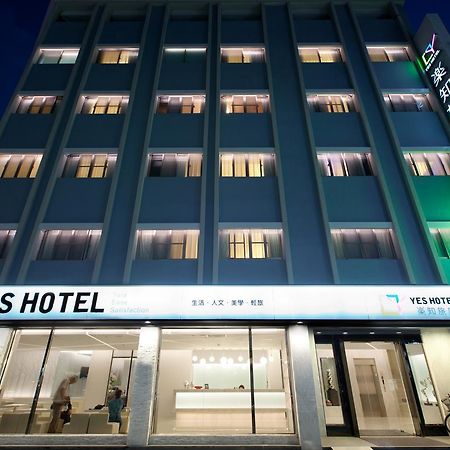 Taitung Yes Hotel Exterior foto